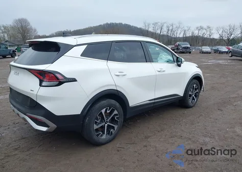 2023 Kia Sportage Hybrid Ex z USA, uszkodzony, nr VIN KNDPVCAG3P7105565